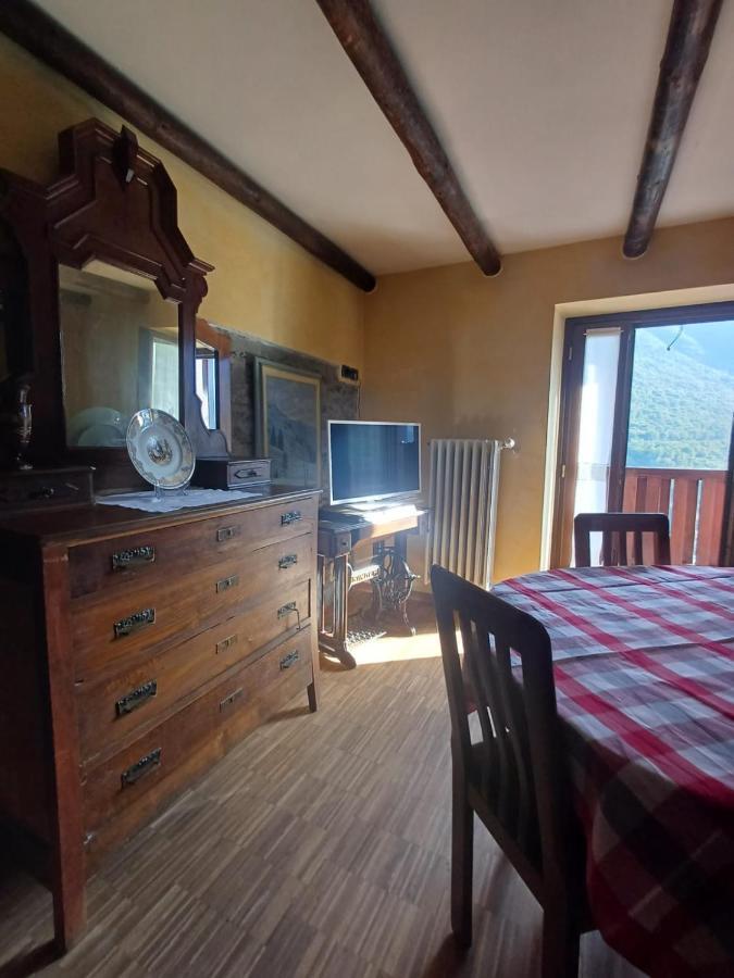 Casa Vacanze Ca' Moreschi Berzo Exterior foto